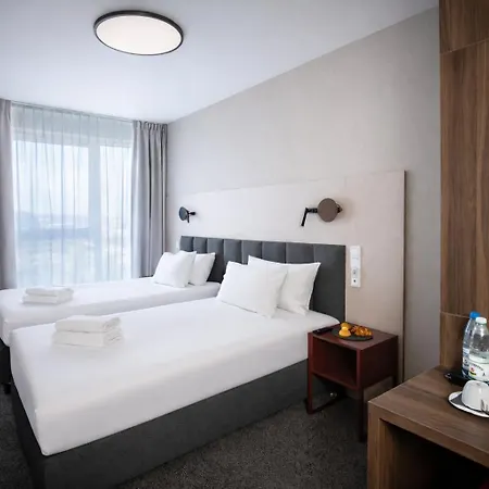 Collegia Hotel 3*